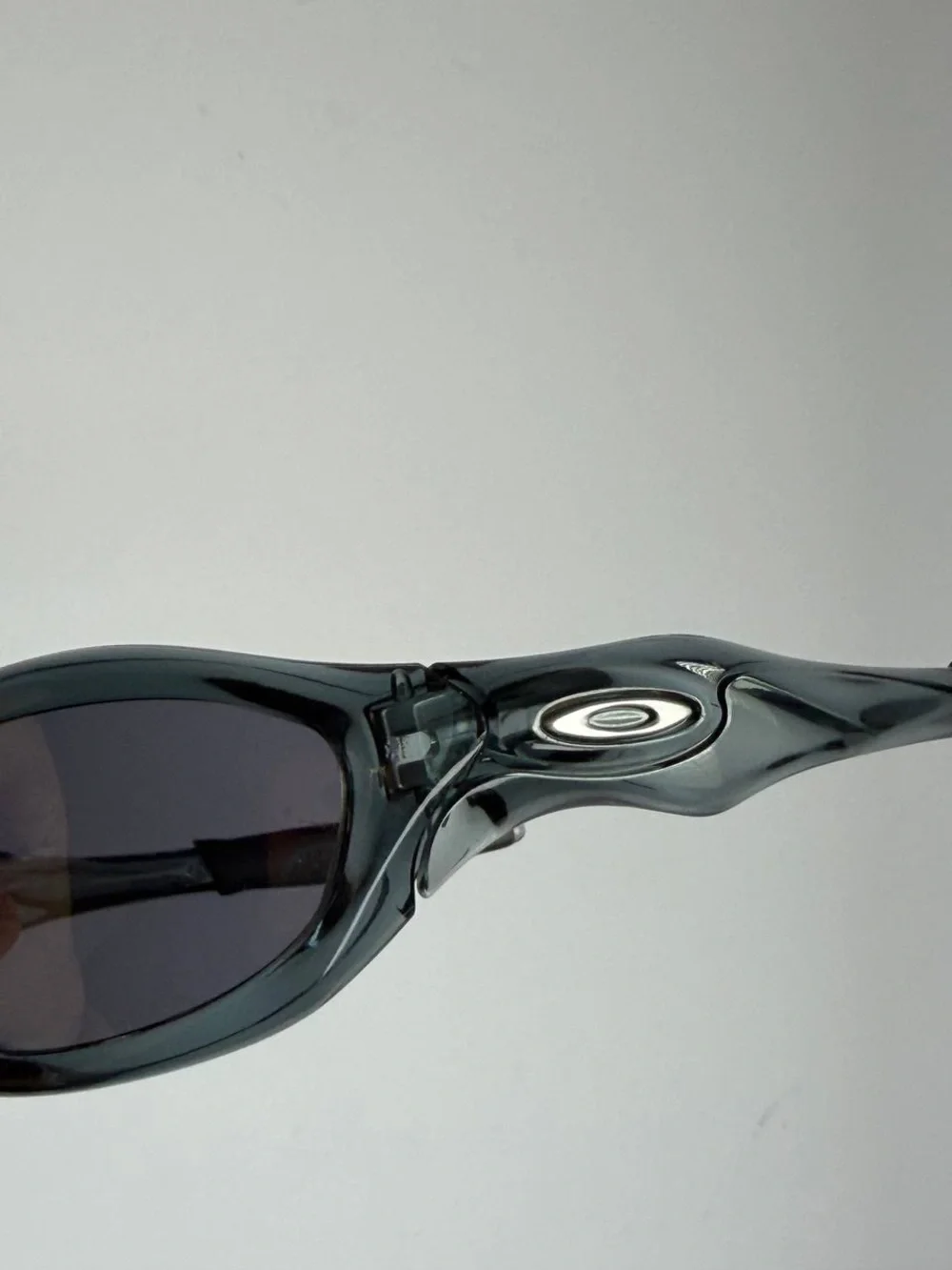 Vintage Oakley Unknown Crystal Black Smoky Sunglasses